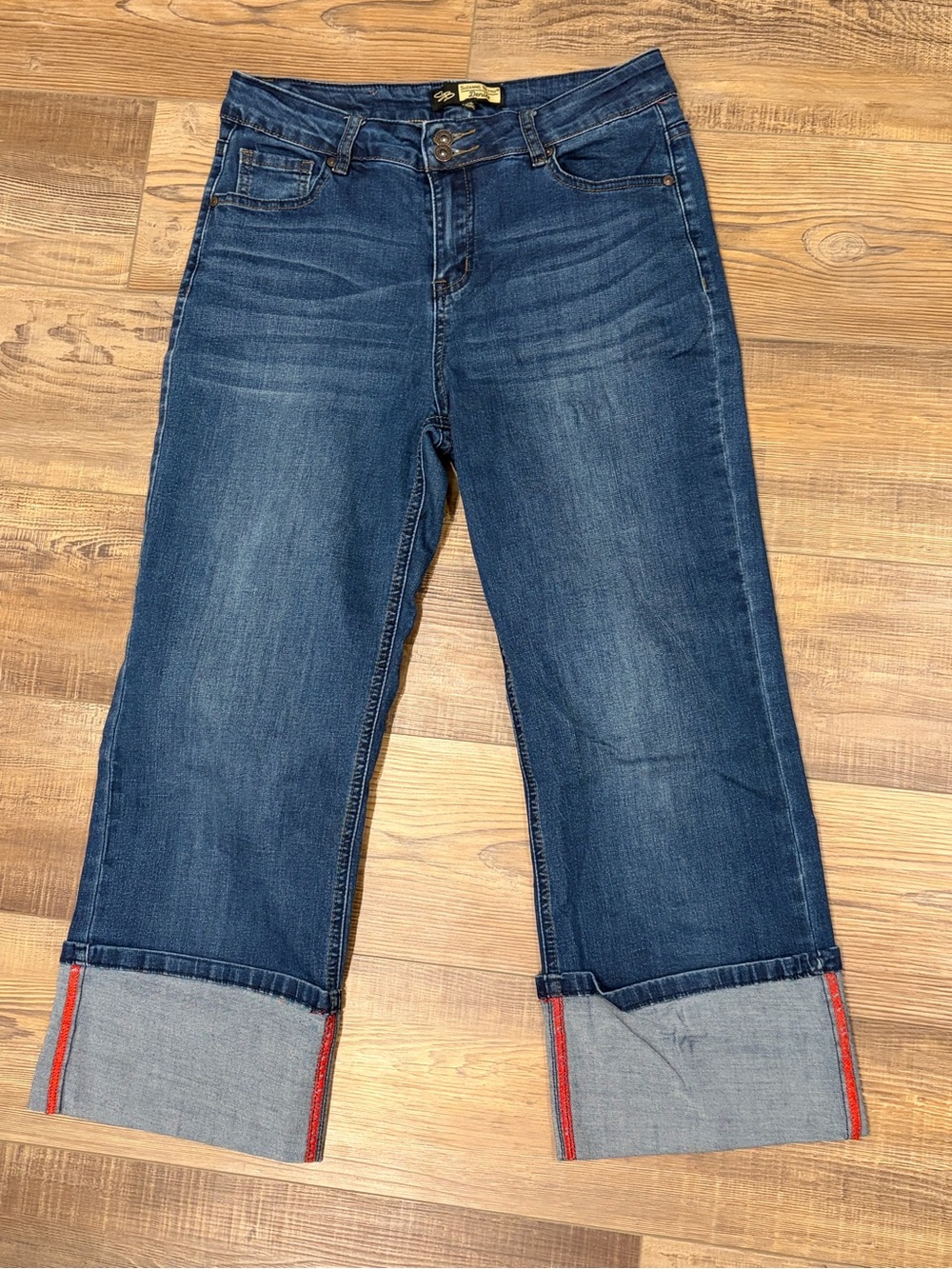 Suzanne Betro Dark Blue Cropped Jeans‎ with Red Trim